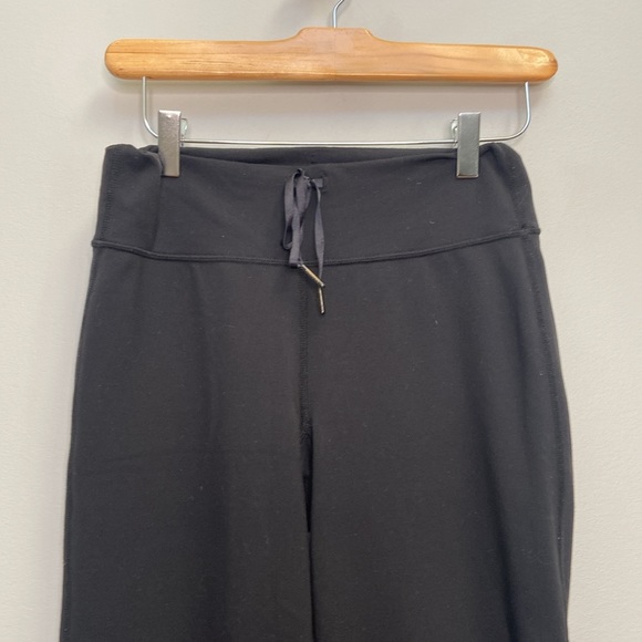 Lululemon Black Crop Wide Leg Pants Size 4 - Picture 4 of 9